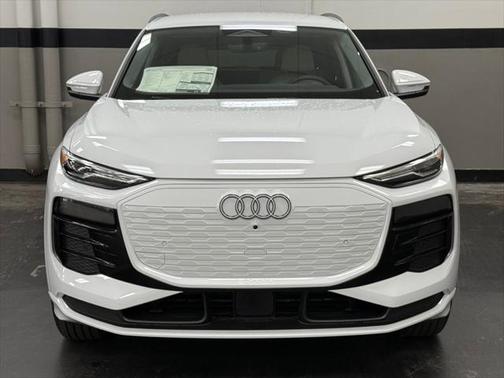 2025 Audi Q6 e-tron Premium