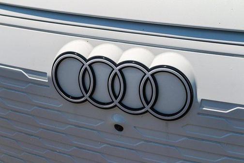 2025 Audi Q6 e-tron Premium