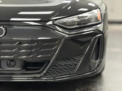 2025 Audi S e-tron GT Premium Plus