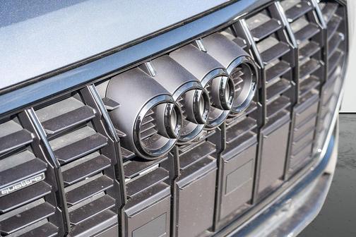 2025 Audi Q3 45 S line Premium Plus