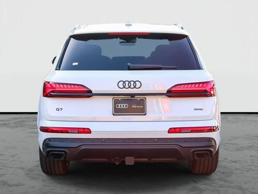 2026 Audi Q7 55 Premium Plus