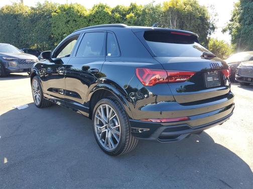 2025 Audi Q3 45 S line Premium Plus