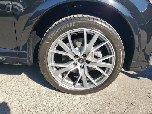 2025 Audi Q3 45 S line Premium Plus