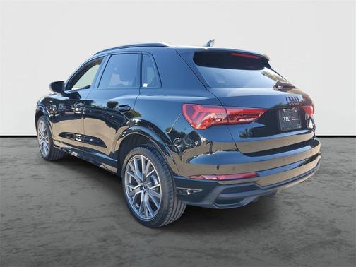 2025 Audi Q3 45 S line Premium Plus
