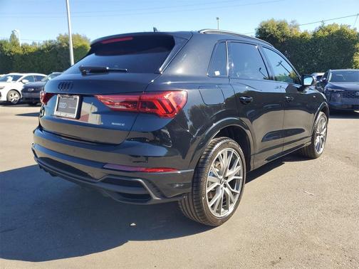 2025 Audi Q3 45 S line Premium Plus