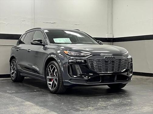 2025 Audi SQ6 e-tron Prestige quattro
