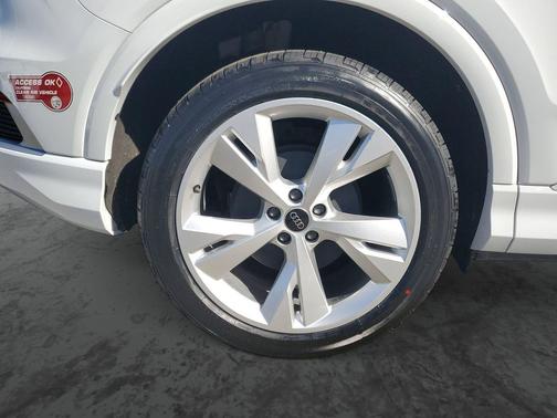 2023 Audi Q4 e-tron Premium 50 quattro