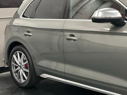 2025 Audi SQ5 3.0T Prestige