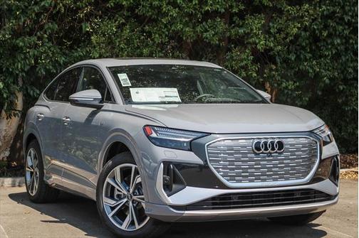 2025 Audi Q4 e-tron Sportback Prestige 55 quattro