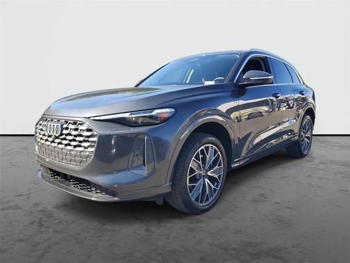 2025 Audi Q5 Premium Plus TFSI quattro S tronic