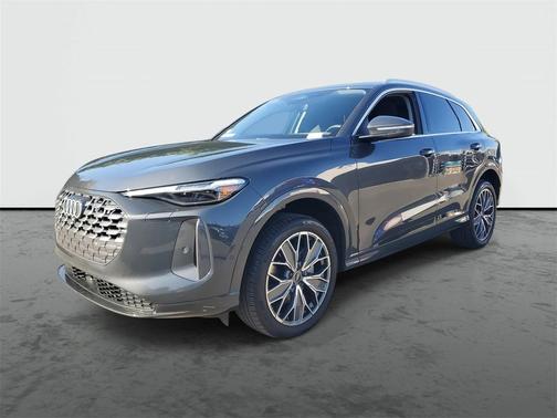 2025 Audi Q5 Premium Plus TFSI quattro S tronic