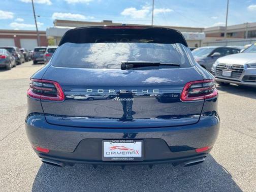 2018 Porsche Macan S