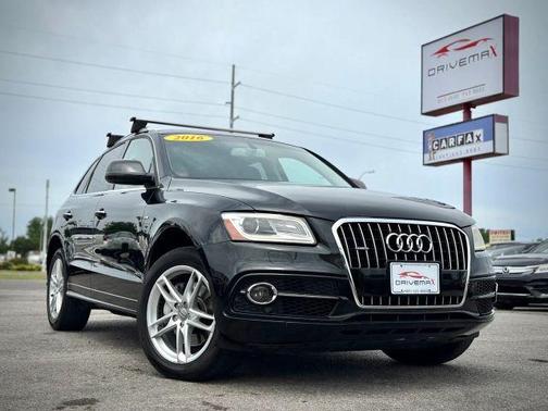 Mythos Black Metallic 2016 Audi Q5 3.0T Premium Plus