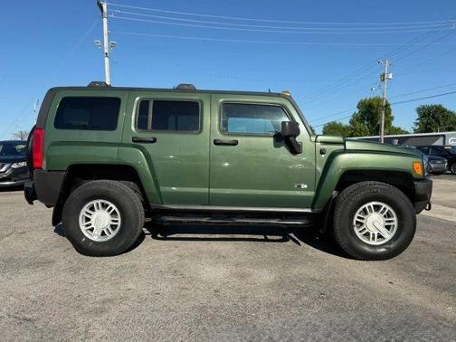 Green 2006 Hummer H3