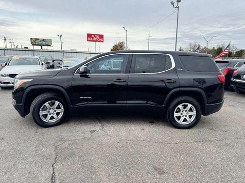 Black 2017 GMC Acadia SLE-1