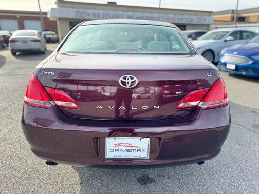 2006 Toyota Avalon XL
