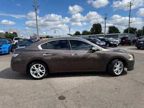 2014 Nissan Maxima SV
