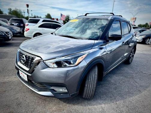 2018 Nissan Kicks SR