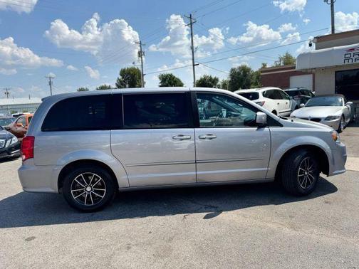 2015 Dodge Grand Caravan R/T