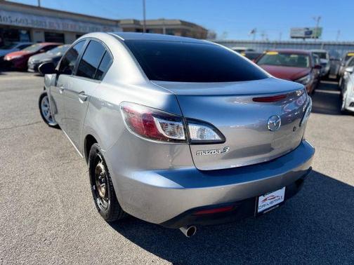 2010 Mazda Mazda3 i Sport