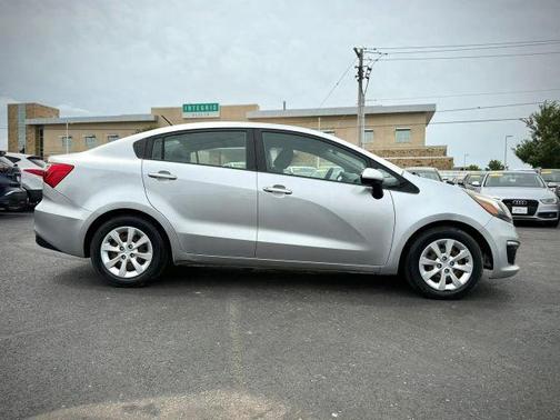 Silver 2016 Kia Rio LX