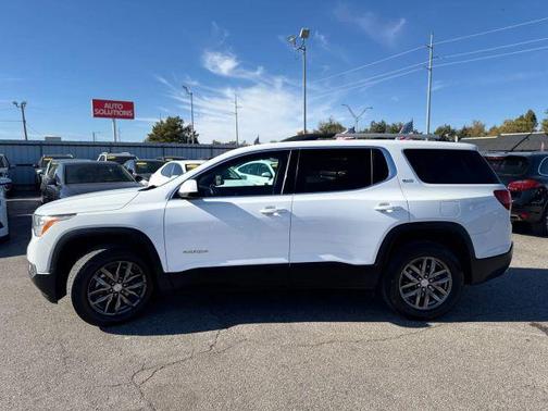 2019 GMC Acadia SLT-1