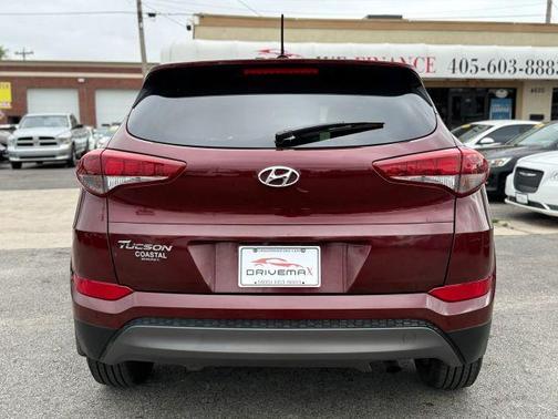 Ruby Wine 2016 Hyundai TUCSON SE