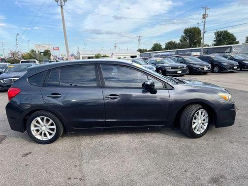 2012 Subaru Impreza 2.0i Premium