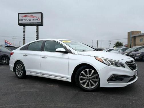 Quartz White Pearl 2017 Hyundai SONATA Limited