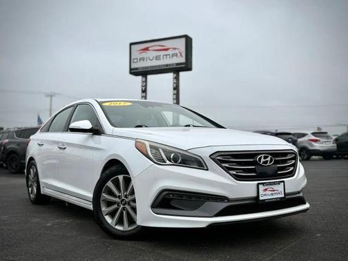 Quartz White Pearl 2017 Hyundai SONATA Limited