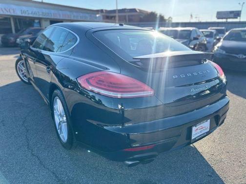 2014 Porsche Panamera S
