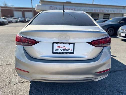 2019 Hyundai Accent SE