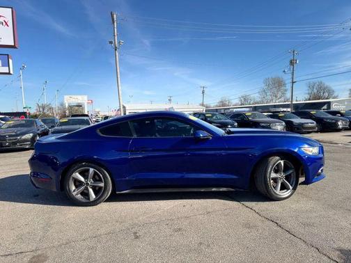 2015 Ford Mustang V6