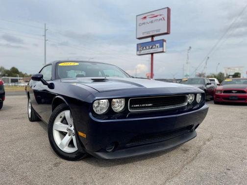 2014 Dodge Challenger SXT