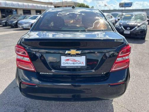 2019 Chevrolet Sonic LT