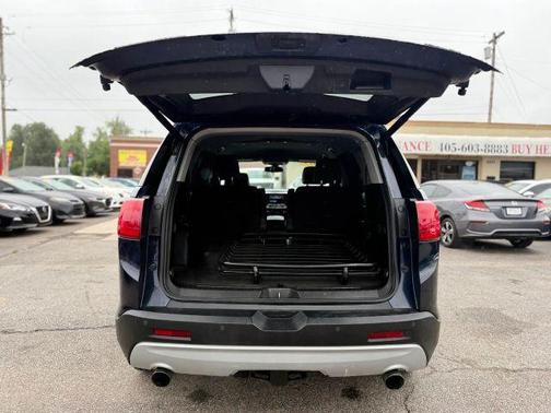 Black 2017 GMC Acadia SLT-1