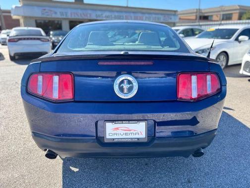 2012 Ford Mustang V6 Premium