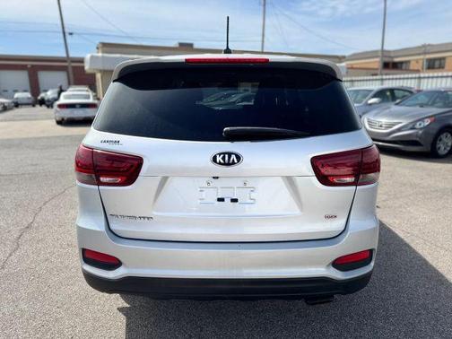 2019 Kia Sorento L