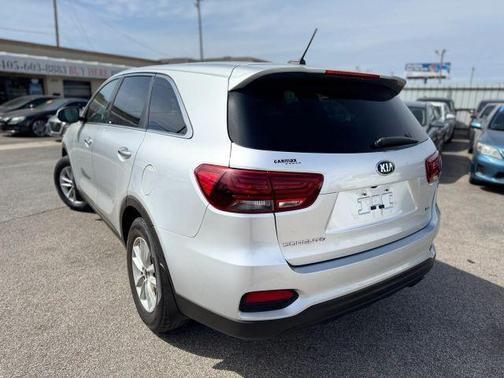2019 Kia Sorento L