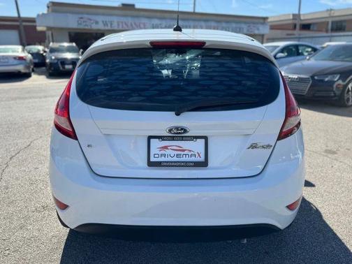 2012 Ford Fiesta SE