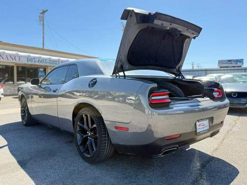 Gray 2019 Dodge Challenger SXT