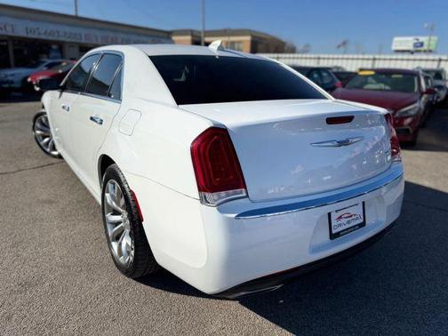 2020 Chrysler 300 Limited