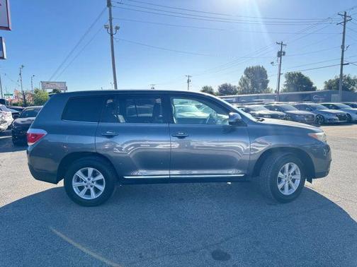 2013 Toyota Highlander Base Plus