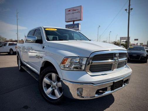 2018 RAM 1500 SLT