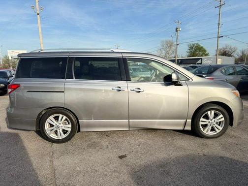 2013 Nissan Quest LE