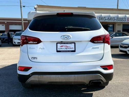 Frost White Pearl 2018 Hyundai Santa Fe Sport 2.4L