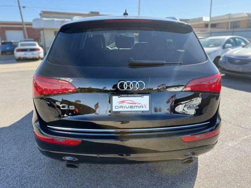 Brilliant Black 2017 Audi Q5 2.0T Premium Plus