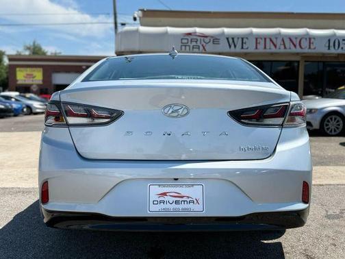 Silver 2019 Hyundai SONATA Hybrid SE