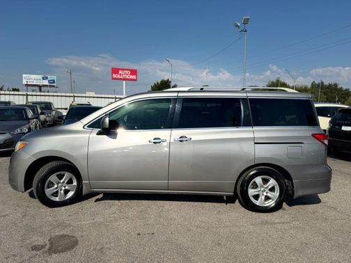 2012 Nissan Quest SV
