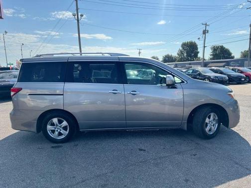2012 Nissan Quest SV
